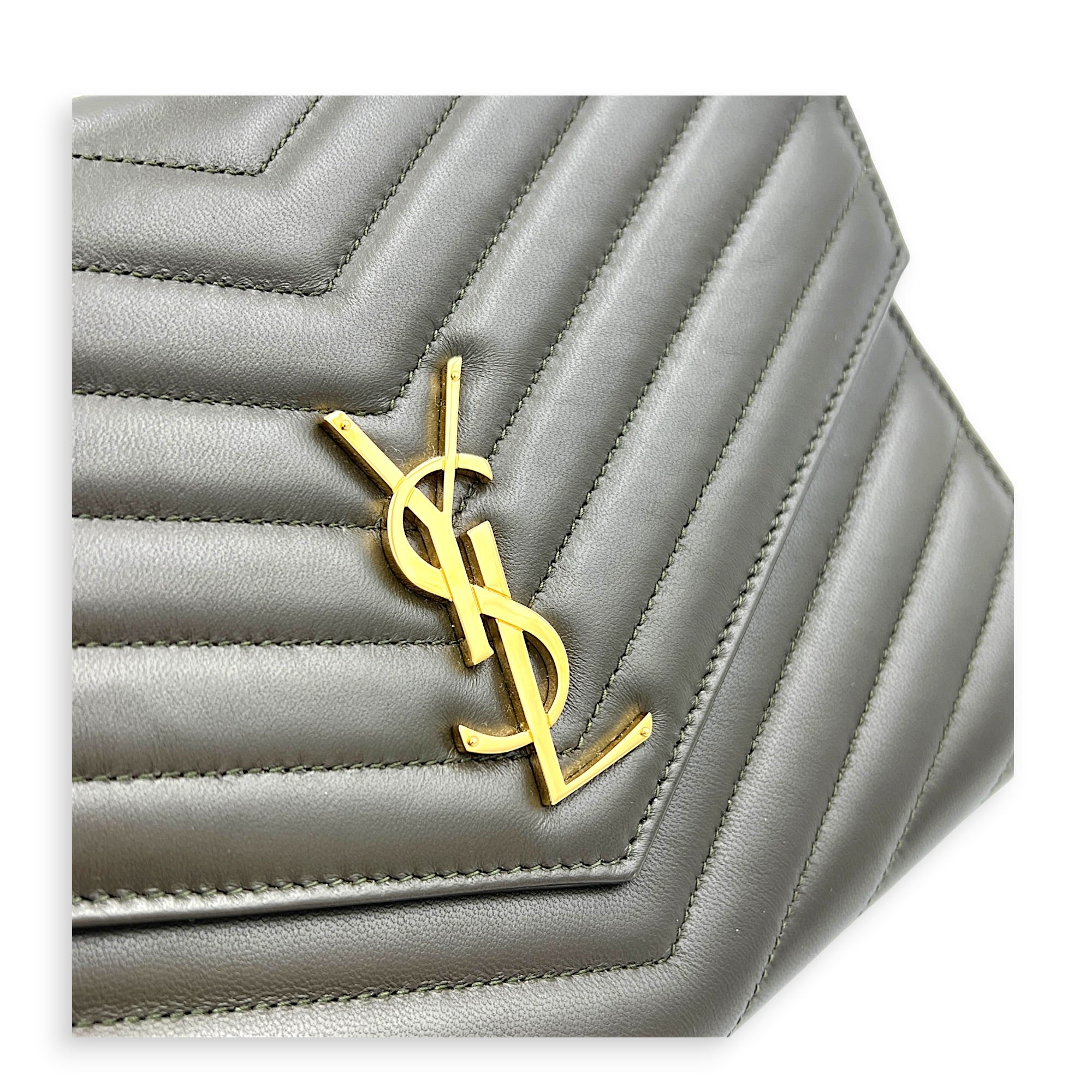 Cassandre Green Pouch in Calfskin, Gold hardware