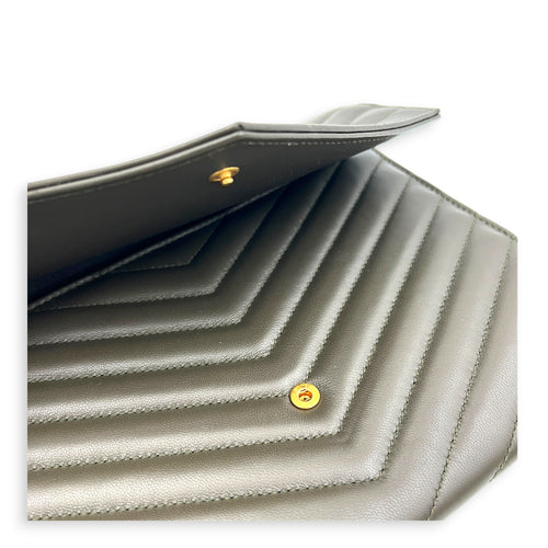 Cassandre Green Pouch in Calfskin, Gold hardware