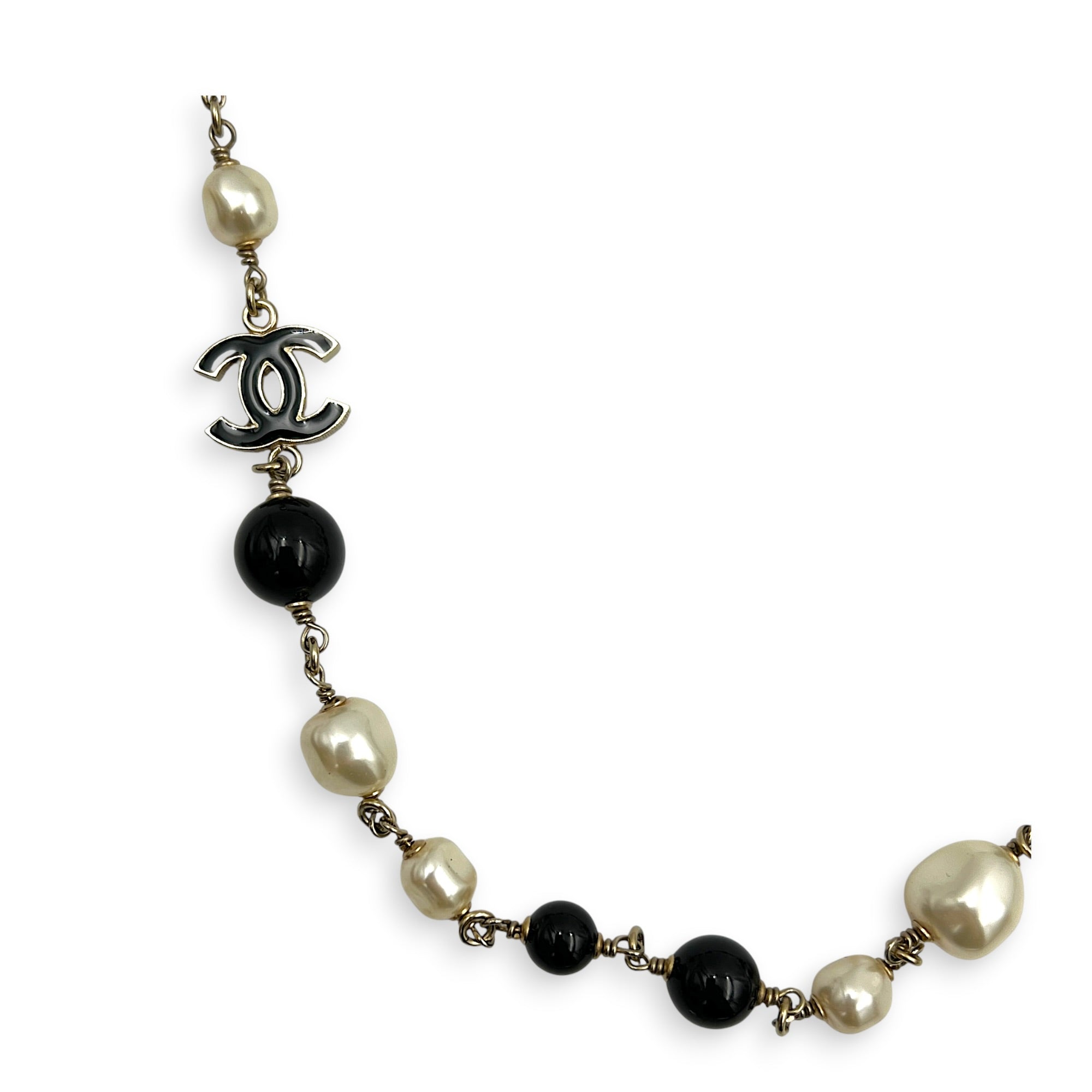 Beaded Necklace Multi-colour in Faux Pearl, Gold hardware