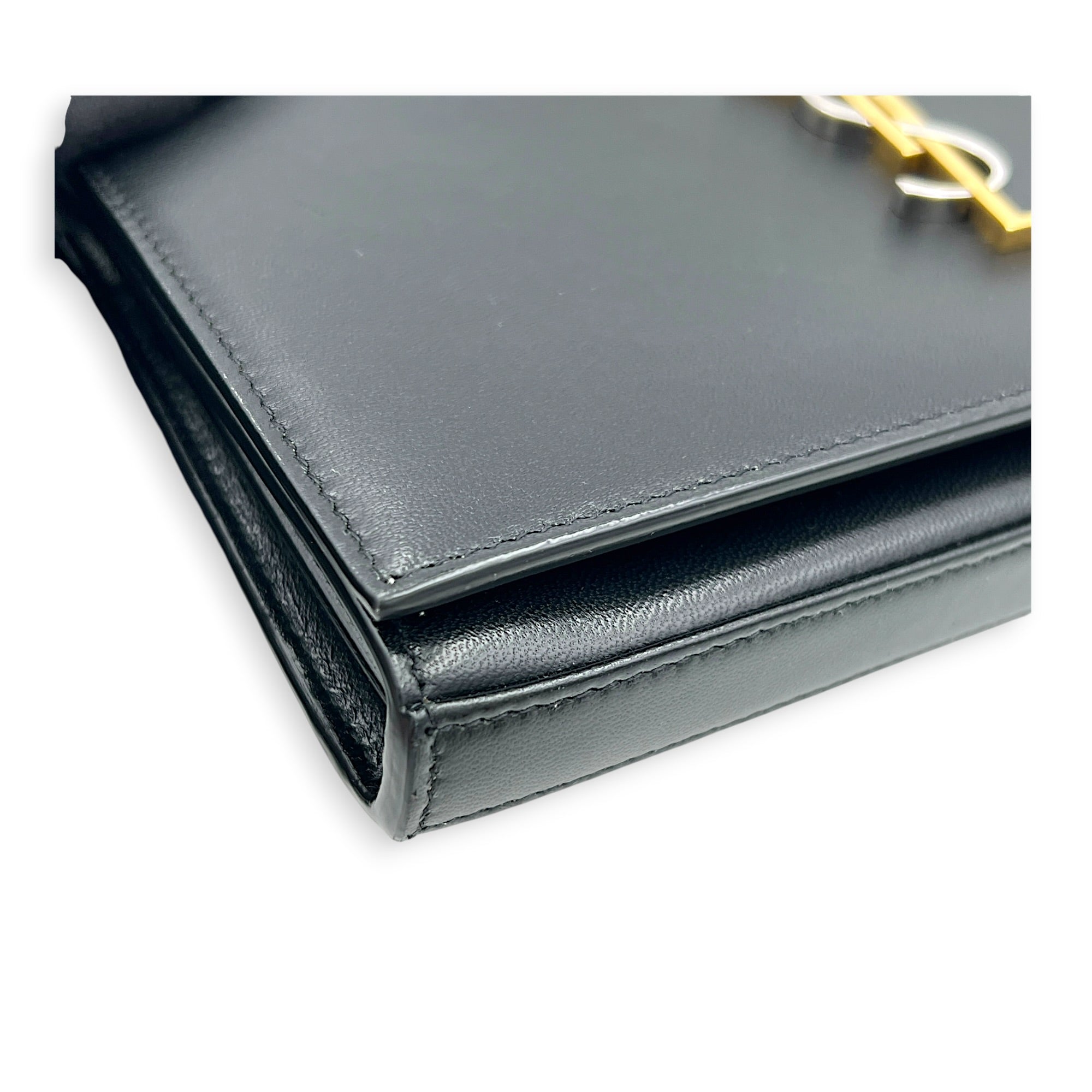 Cassandra Black Wallet On Chain in Calfskin, Mixed hardware