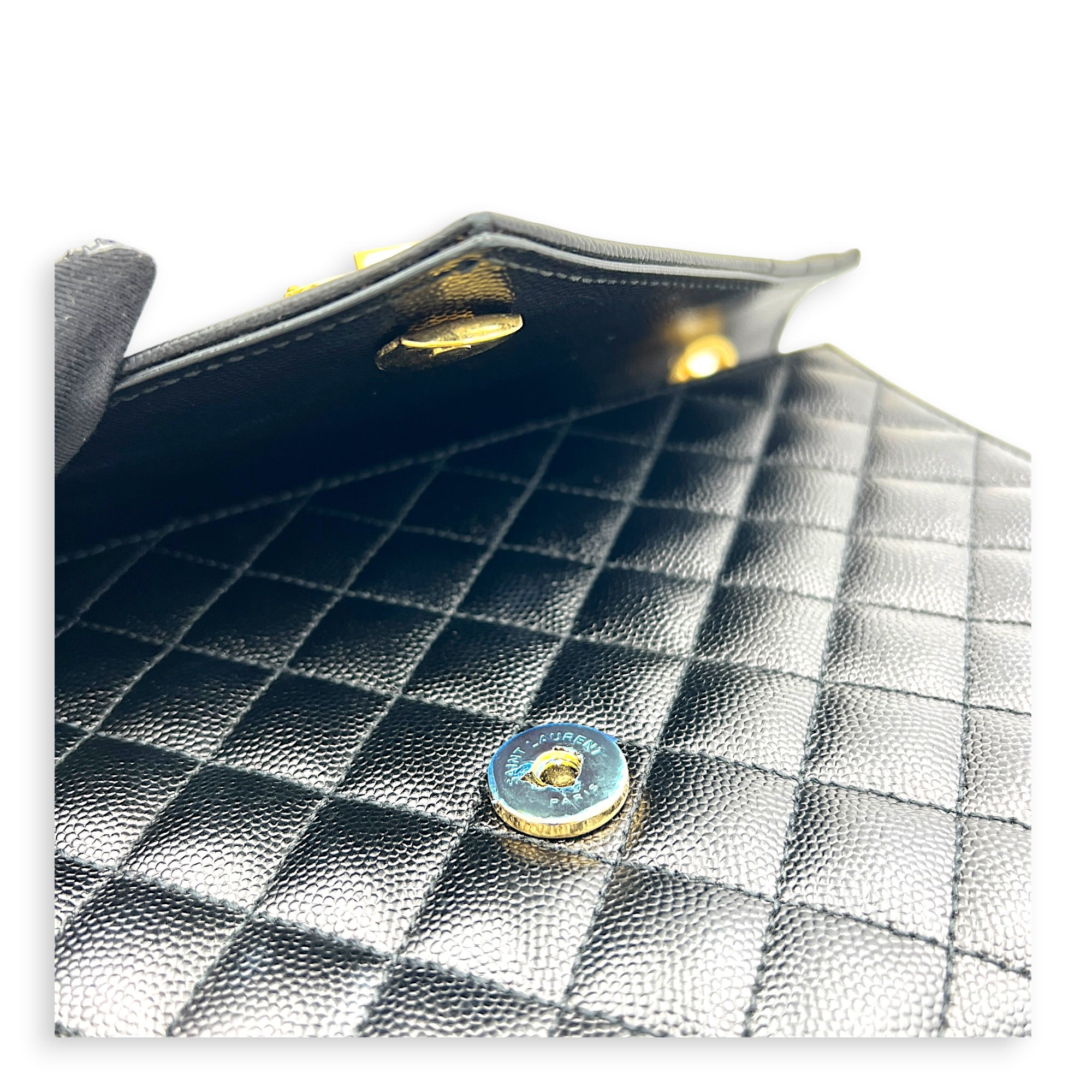 Envelope Shoulder Bag Black in Calfskin, Gold hardware