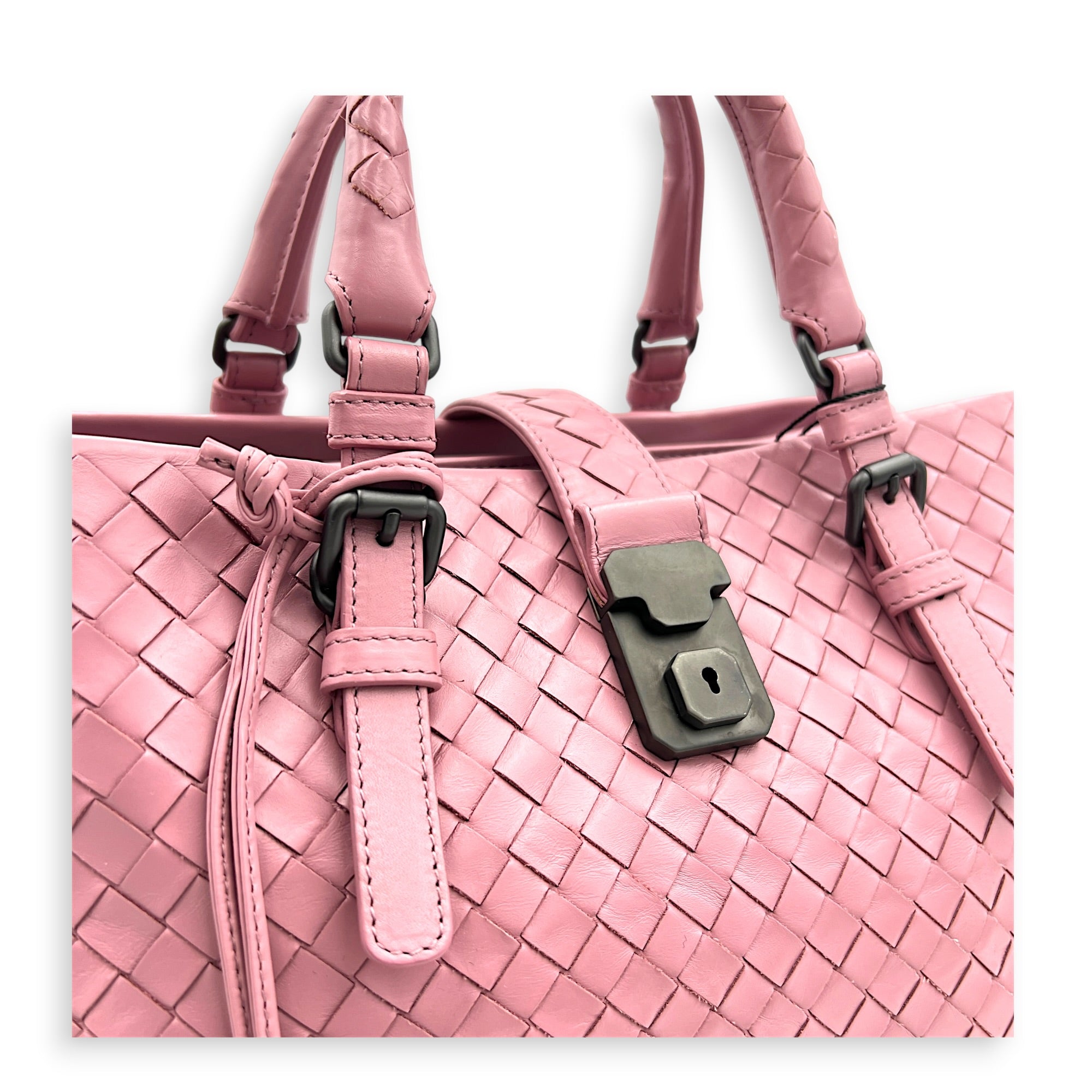 Intrecciato Top Handle Bag Pink in Calfskin, Gunmetal hardware