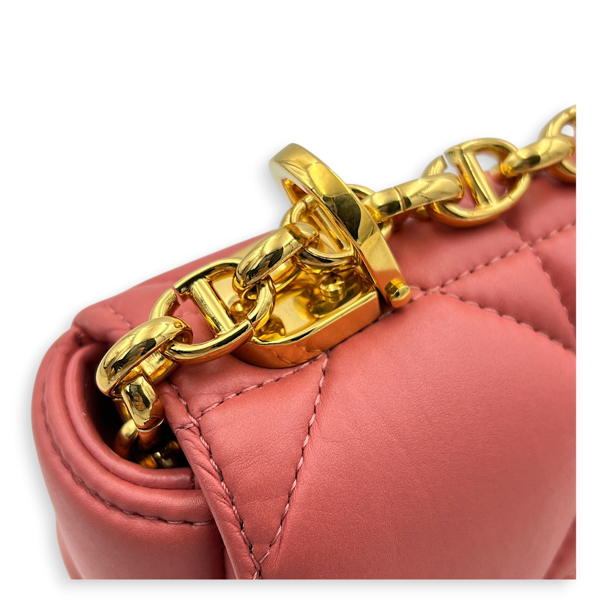 Caro Shoulder Bag Pink in Calfskin, Gold hardware