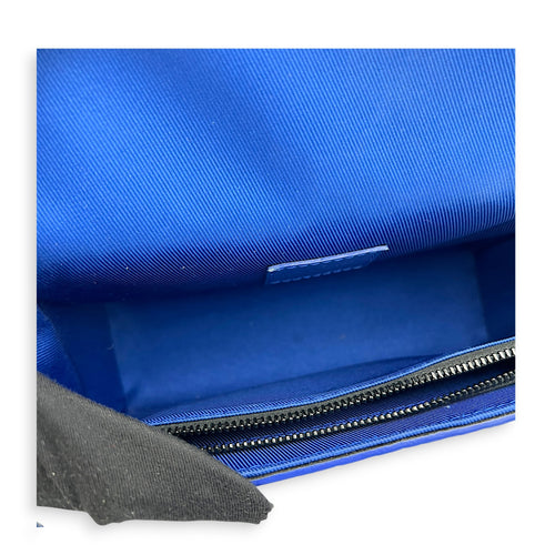 Steamer Wearable Wallet Shoulder Bag Blue in Taurillon Leather, Black hardware