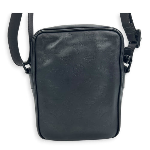 Danube Shoulder Bag Black in Calfskin, Black hardware