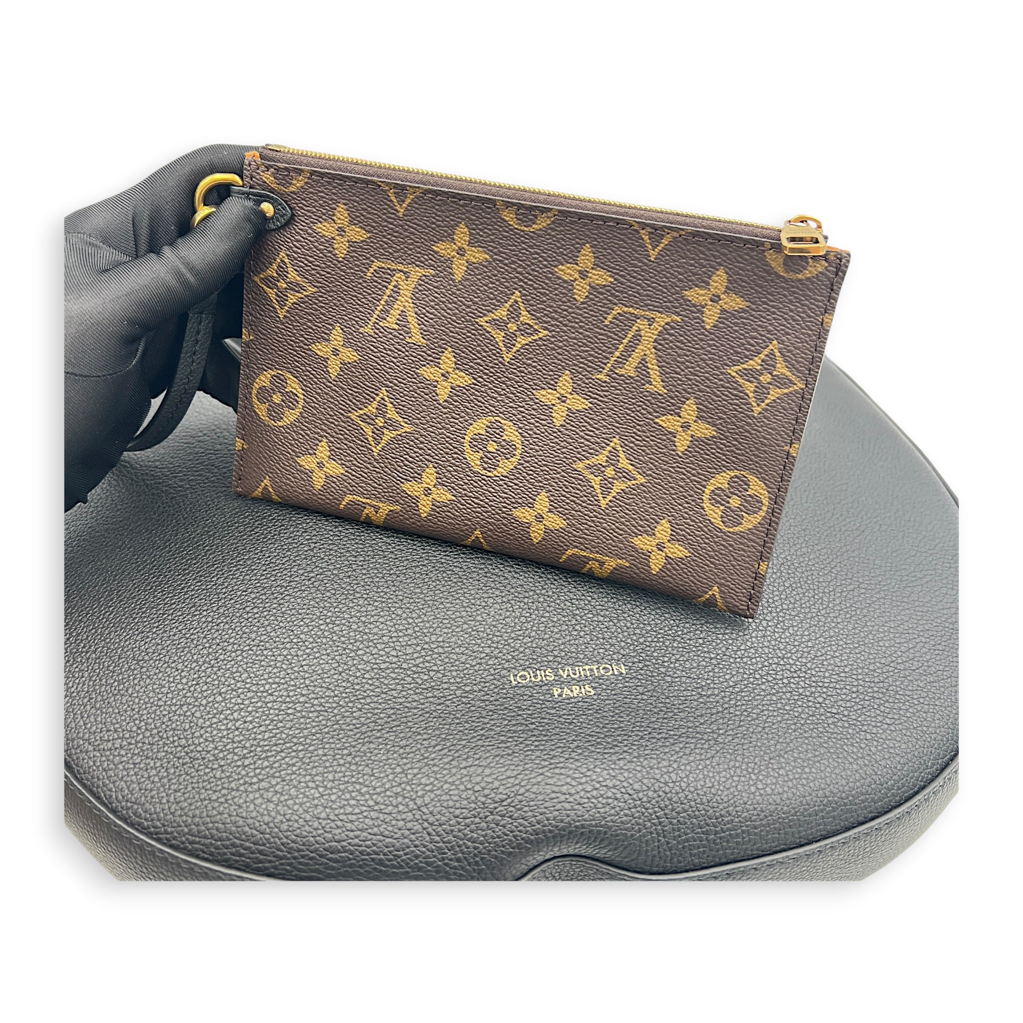 Low Key Cookie Shoulder Bag MM Black in Calfskin, Gold hardware