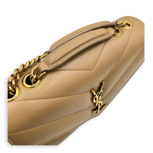 Loulou Shoulder Bag Beige in Lambskin, Gold hardware