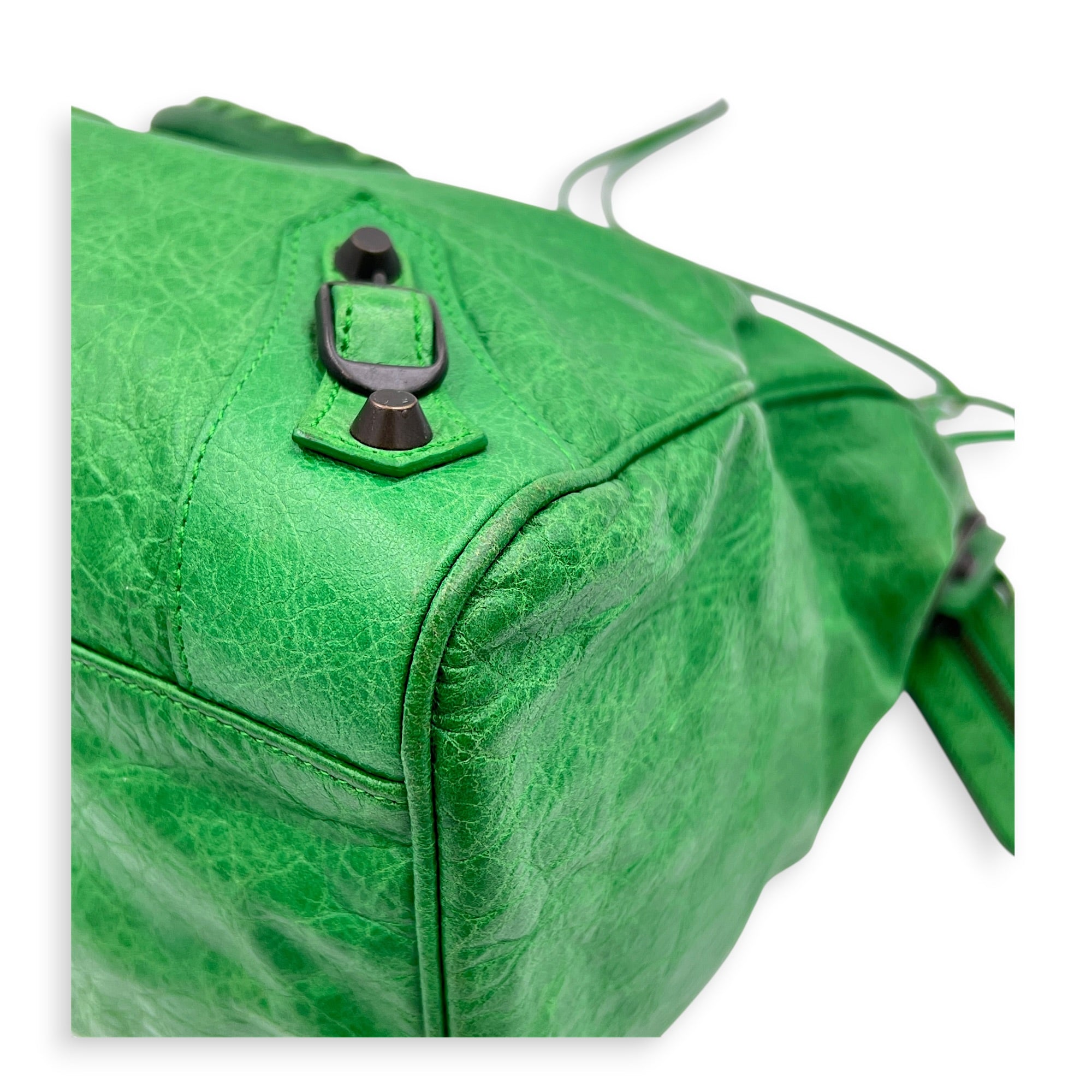 Velo Top Handle Bag Green in Calfskin, Ruthenium hardware