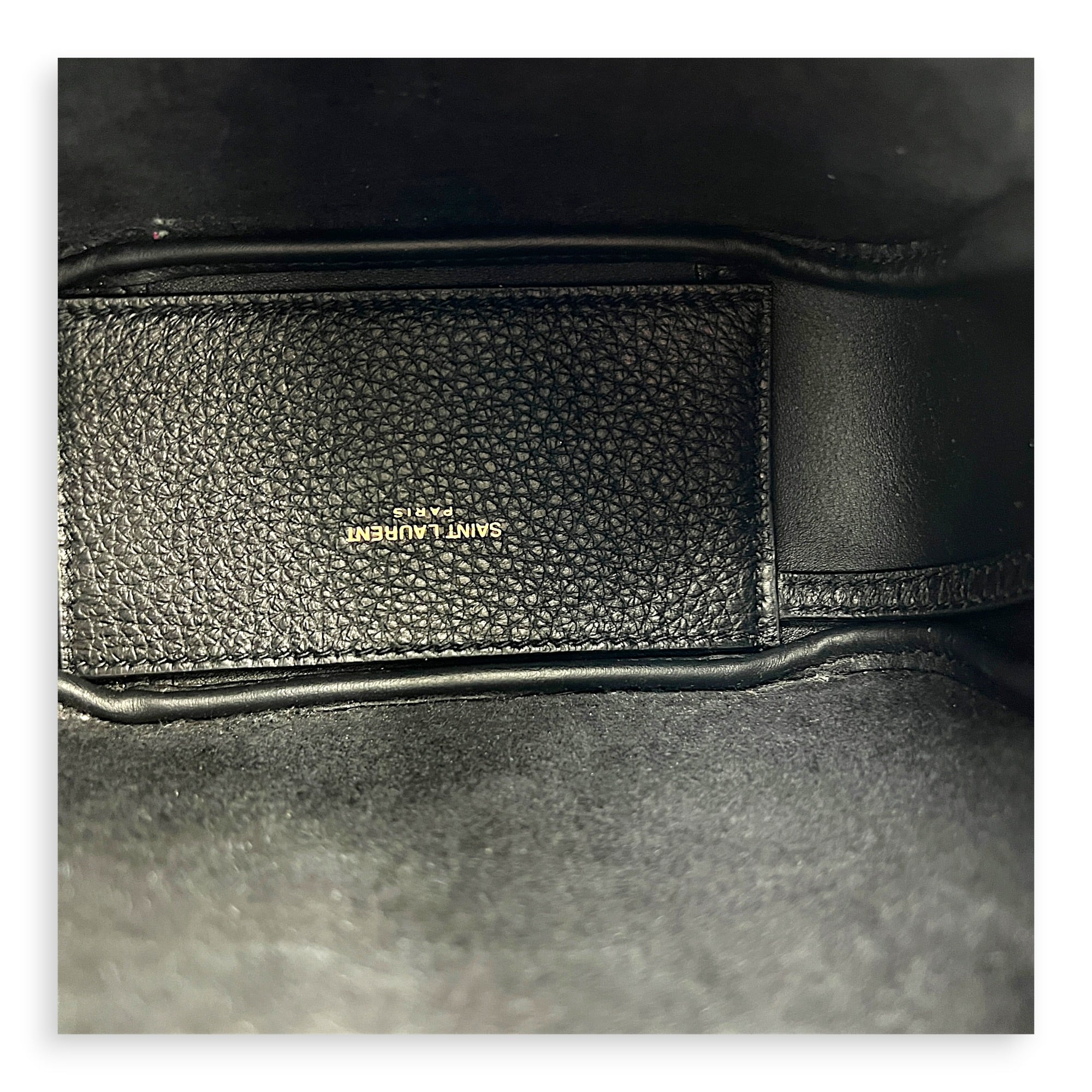 Le 5 A 7 Shoulder Bag Baby Black in Calfskin, Gold hardware