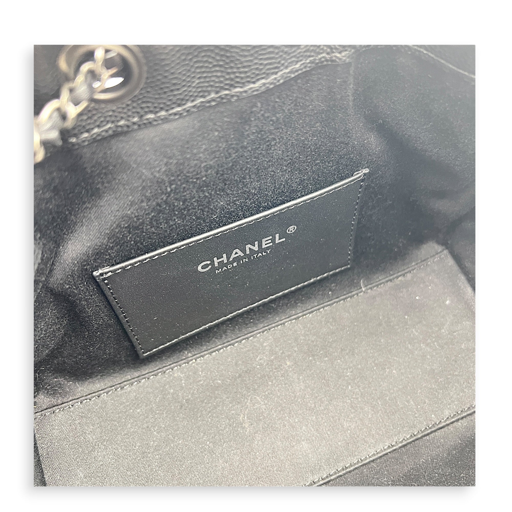 C25 Hobo Black Shoulder Bag in Caviar Leather, Ruthenium hardware