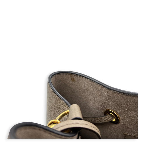 NeoNoe Bucket Bag Beige in Empreinte Leather, Gold hardware