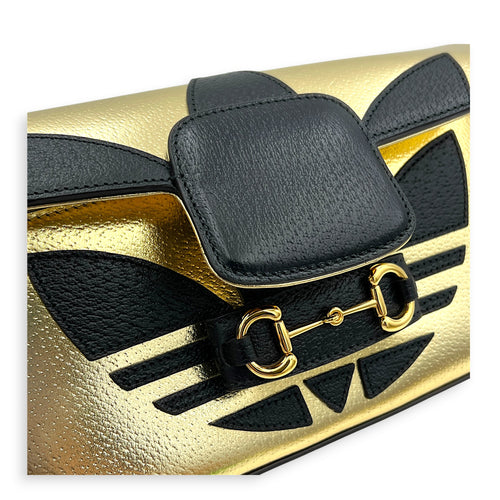 Horsebit 1955 Shoulder Bag Gold in Calfskin, Gold hardware