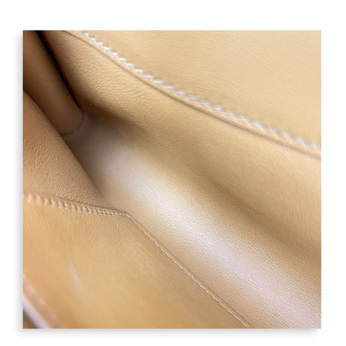 Kelly Cut Sesame Clutch in Swift, Gold hardware