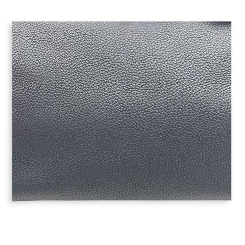 Birkin 35 Blue Nuit Top Handle Bag in Togo, Gold hardware