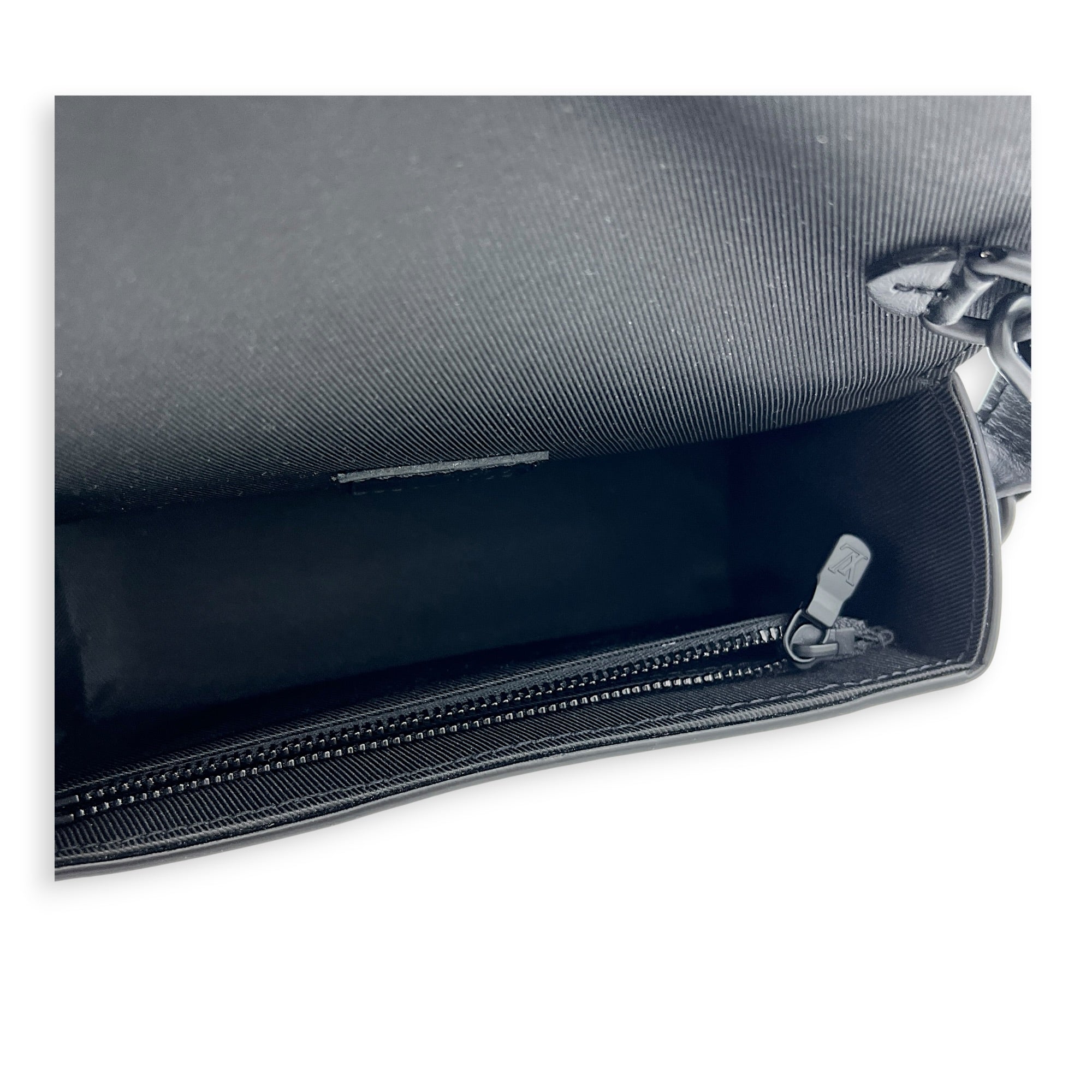 Steamer Crossbody Bag Monogram Eclipse in Monogram Coated Canvas, Gunmetal hardware
