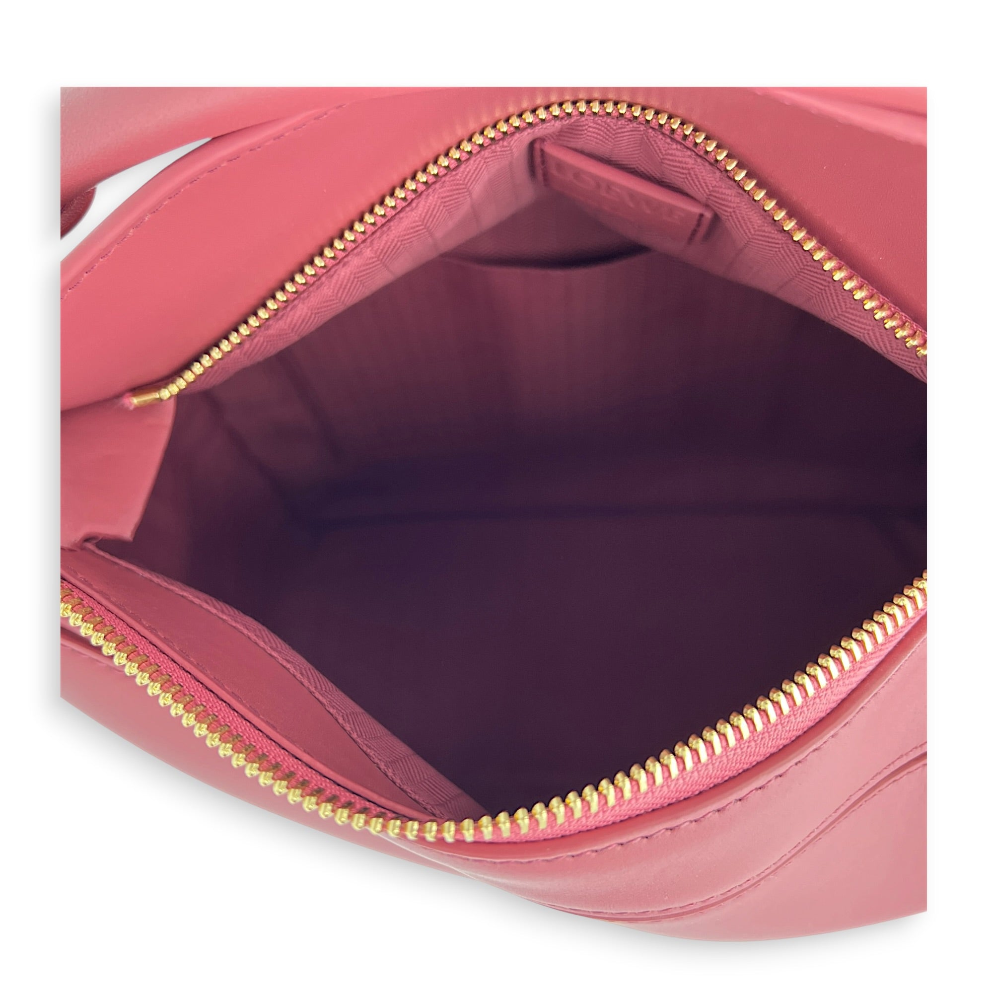 Puzzle Shoulder Bag Small Raspberry in Calfskin, Monochrome hardware