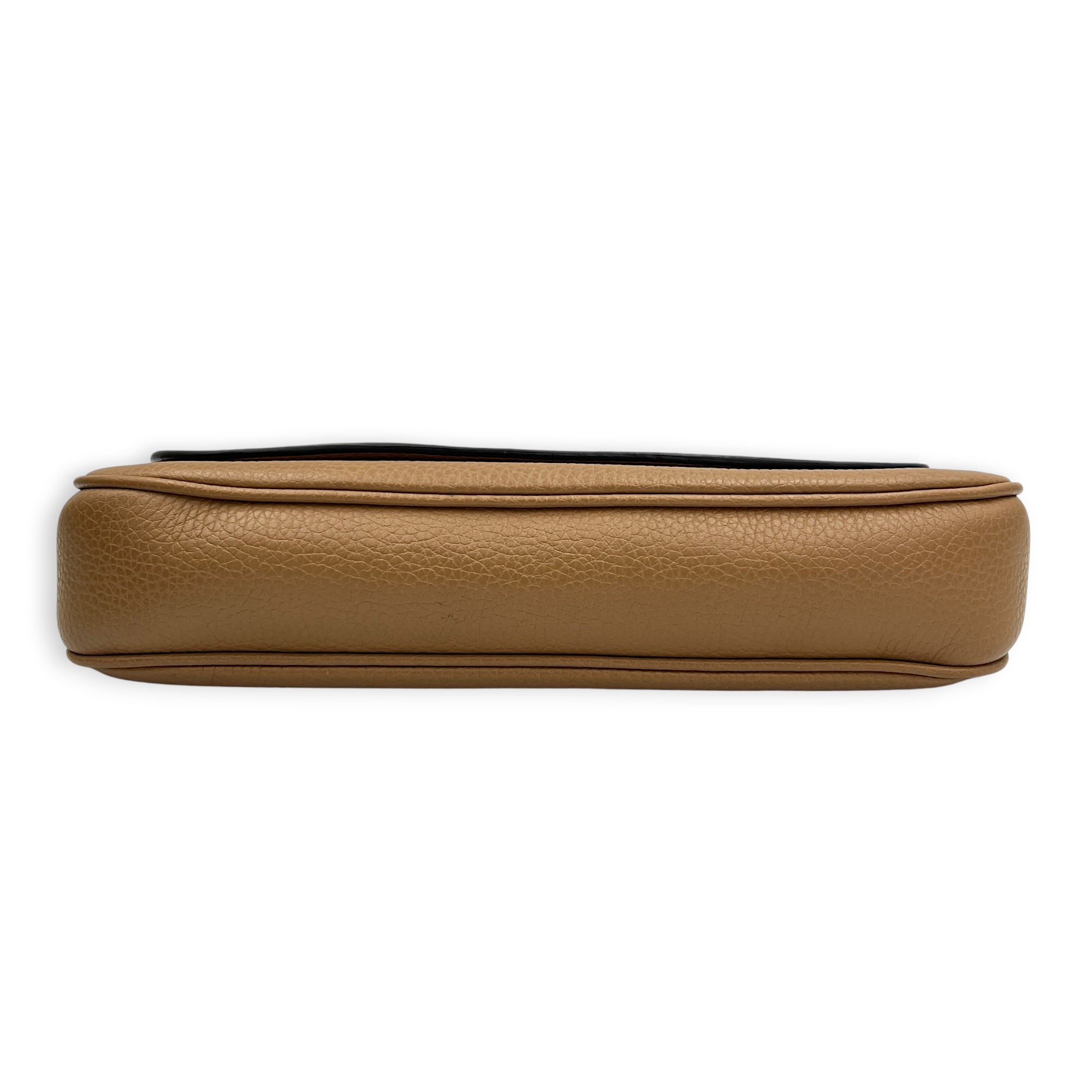 Soho Shoulder Bag Beige in Calfskin, Gold hardware