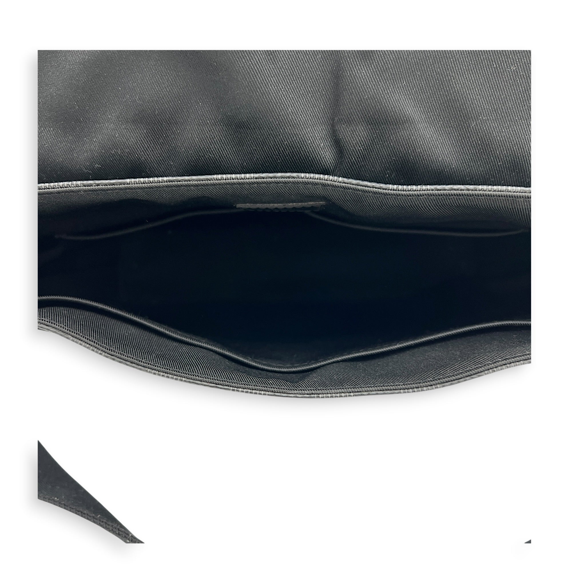 District Shoulder Bag Black in Coated Canvas, Silver hardware