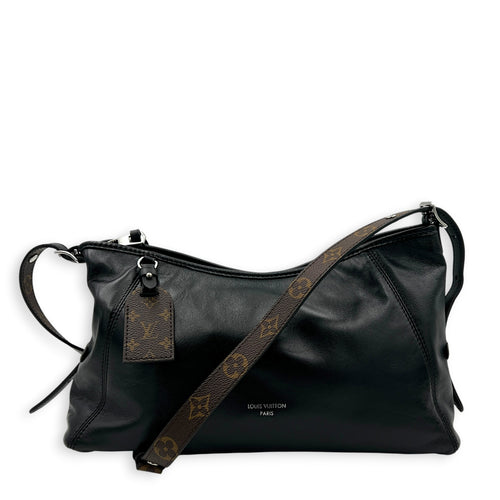 Carryall East West Shoulder Bag Noir in Calfskin, Silver hardware