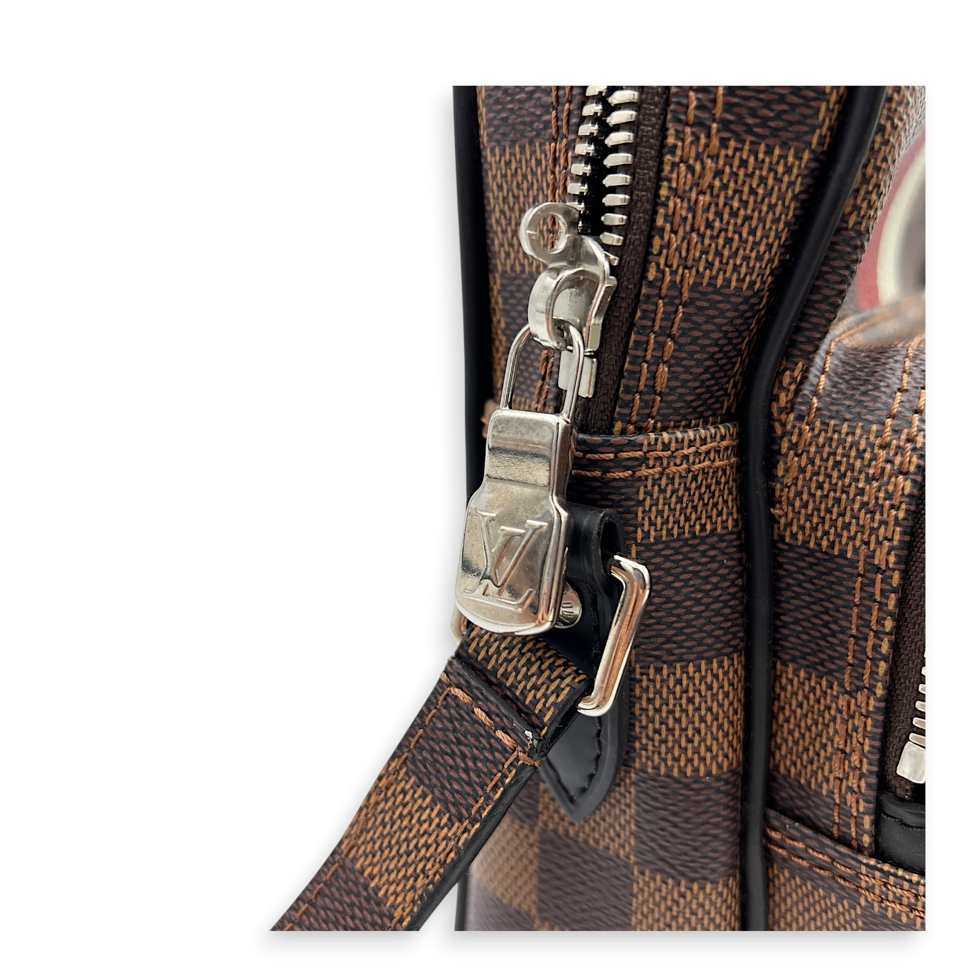 x Chapman Brothers Savane Amazon Rhinoceros Crossbody Bag Brown, Silver hardware