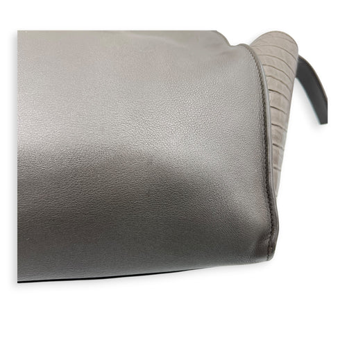 Cabas Shoulder Bag Small Grey in Crocodile Embossed Calfskin, Silver hardware