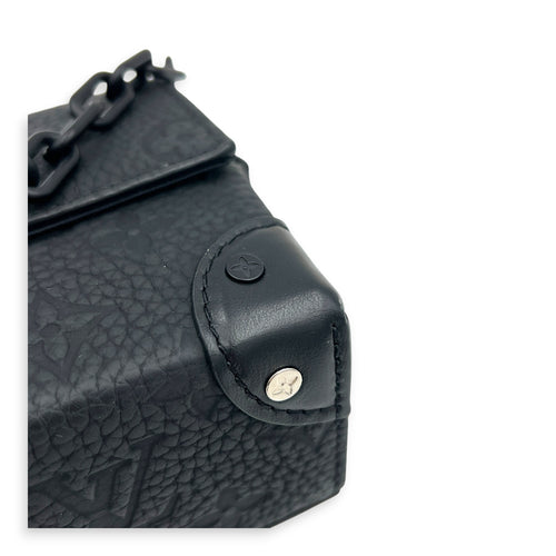 Steamer Crossbody Bag Black in Calfskin, Monochrome hardware