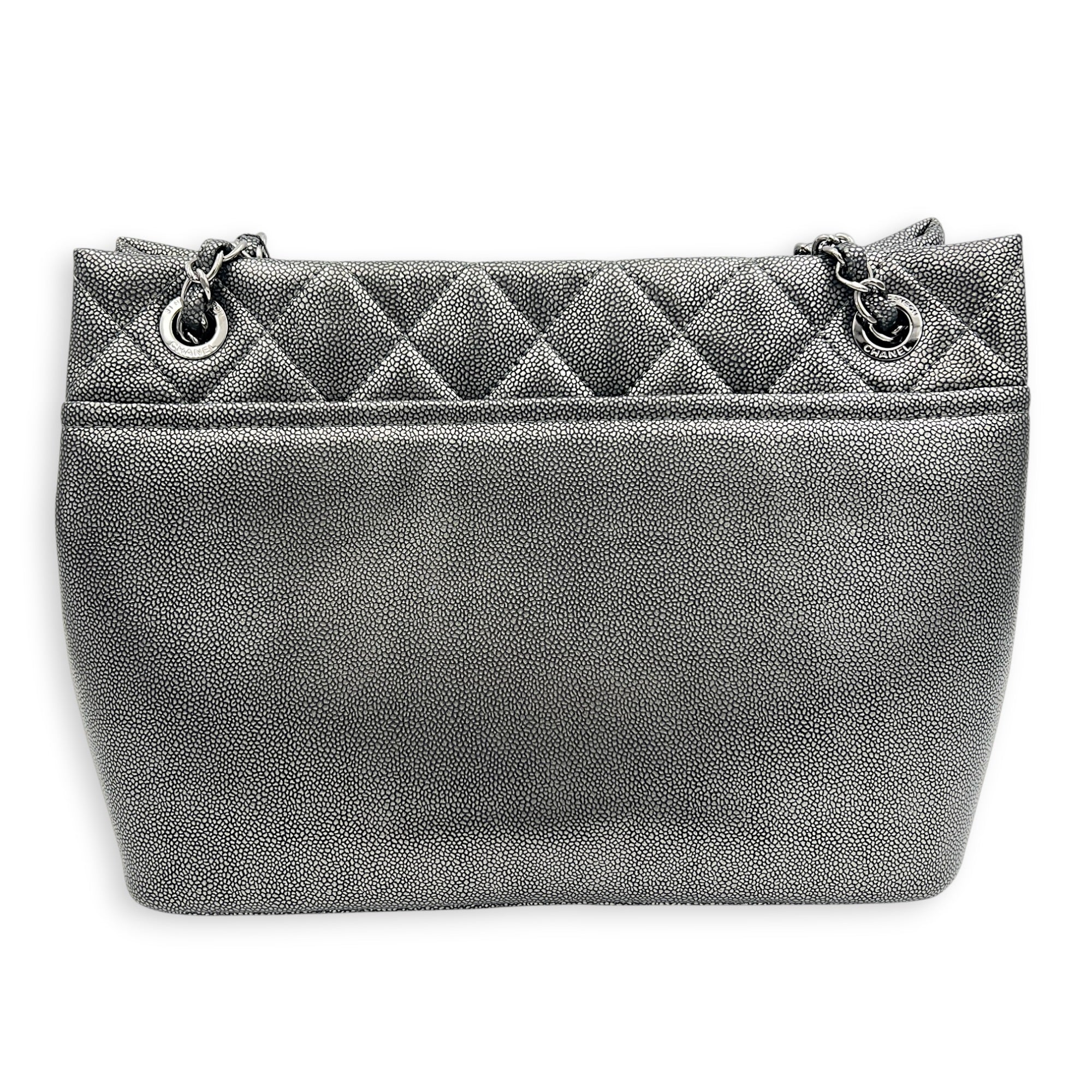 Timeless CC Tote Bag Silver in Caviar Leather, Silver hardware
