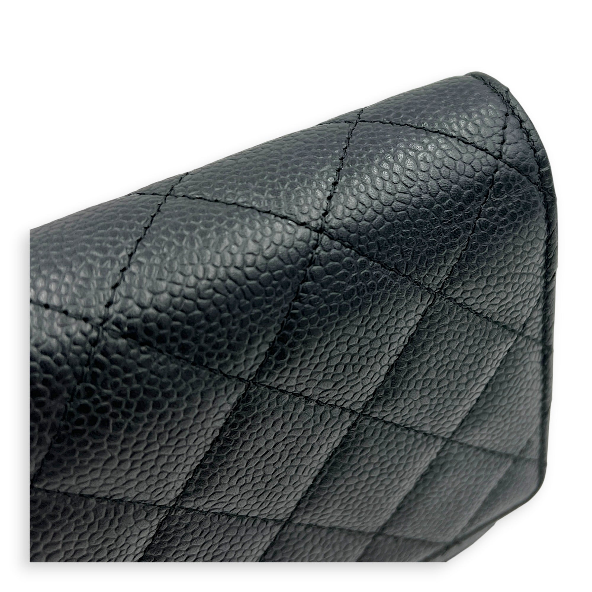 Classic Wallet On Chain Black in Caviar Leather, Silver hardware