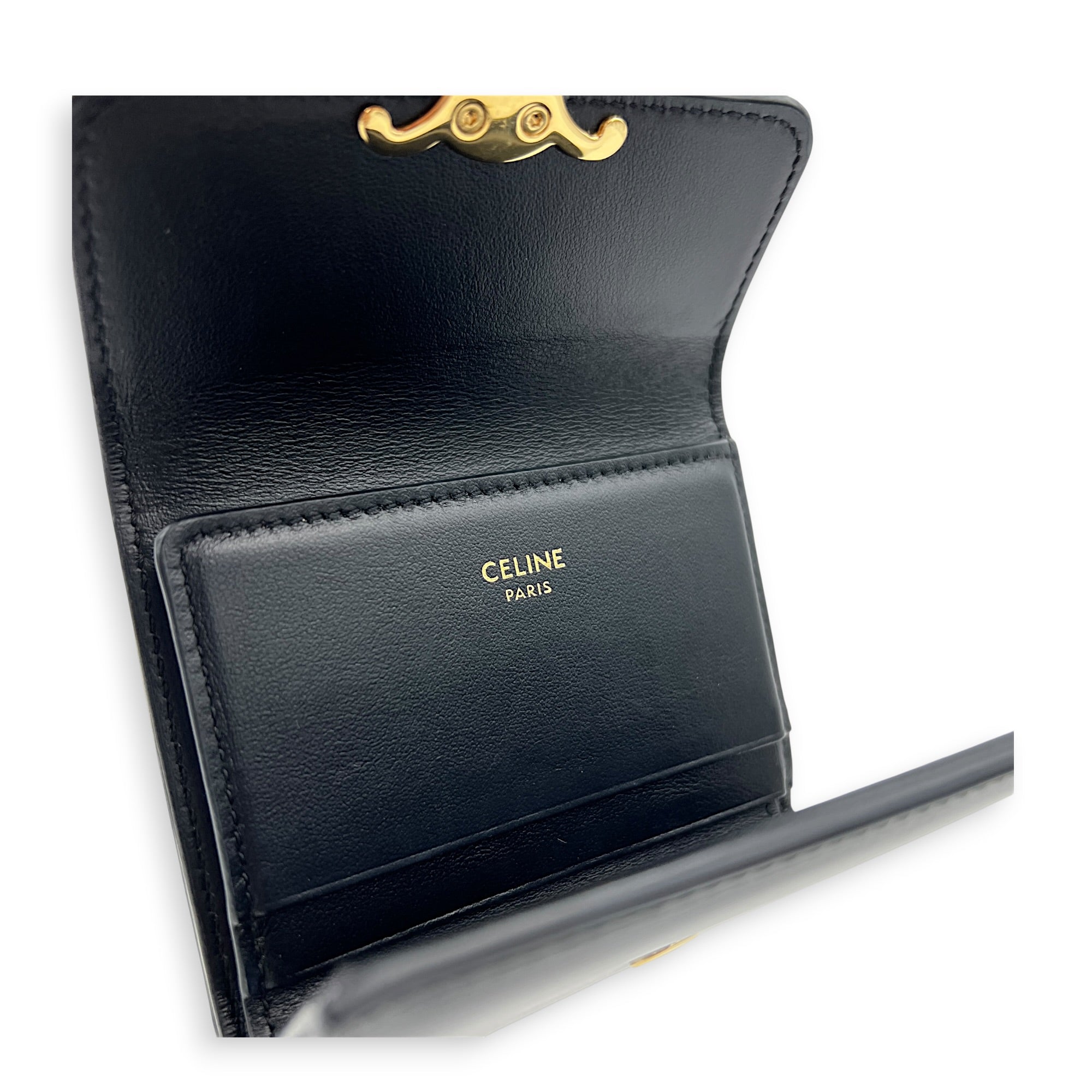 Triomphe Wallet Small Black in Calfskin, Gold hardware