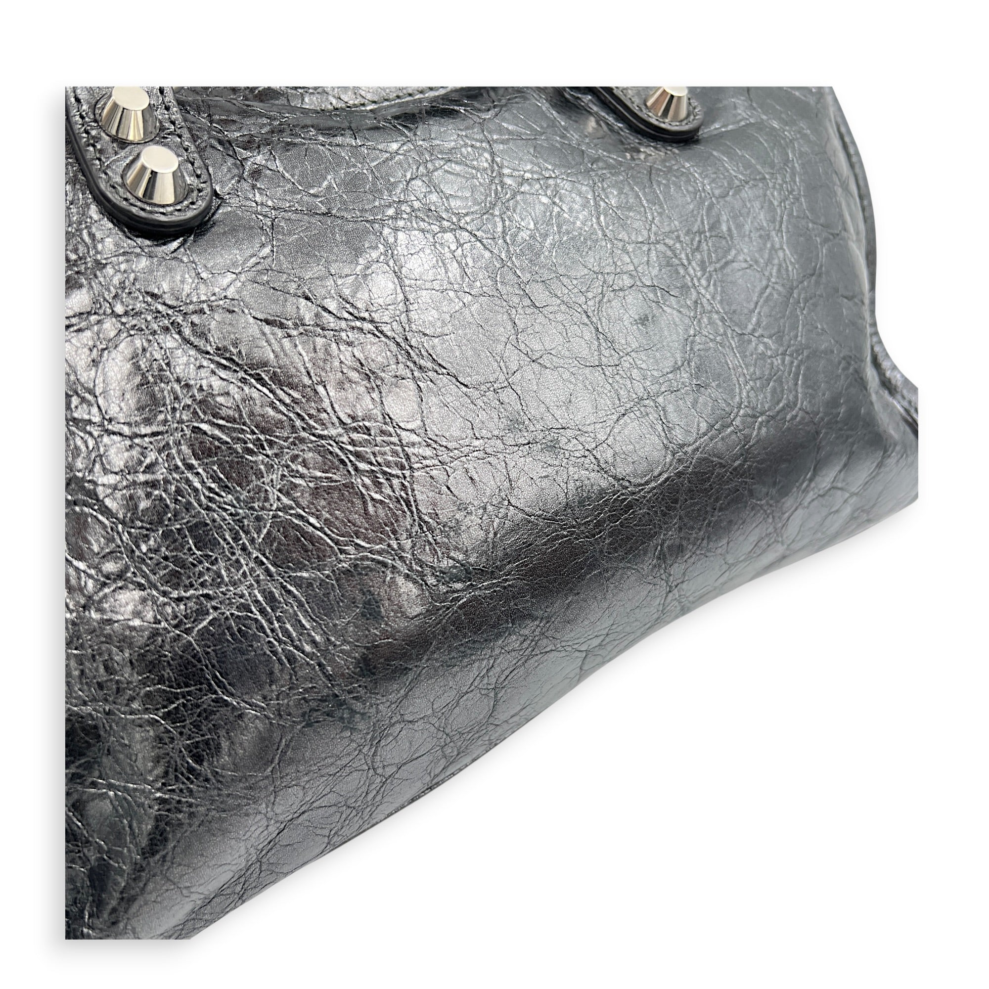 City Small Grey Top Handle Bag in Distressed Leather, Silver hardware