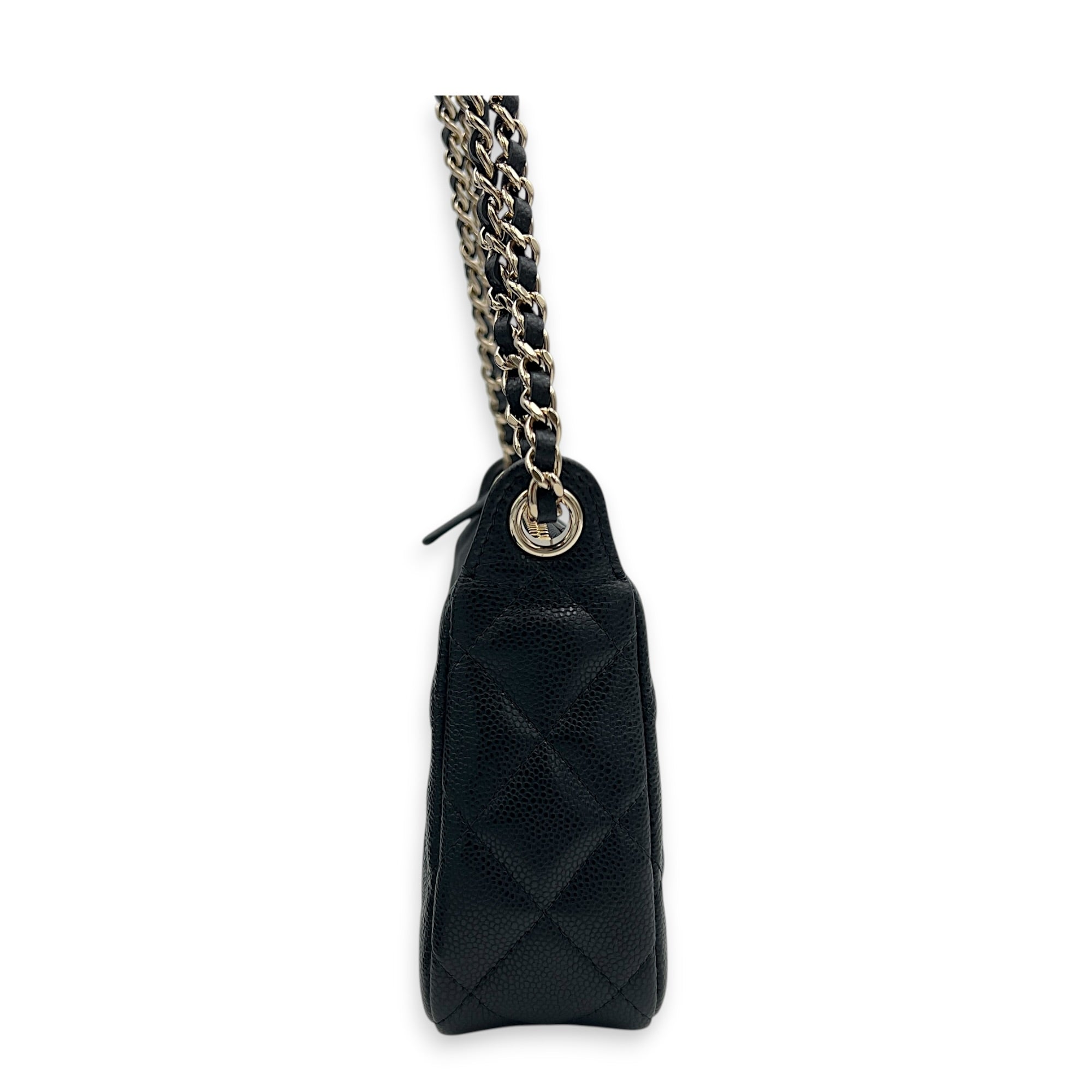 25A Chain Clutch Shoulder Bag Black in Caviar Leather, Gold hardware