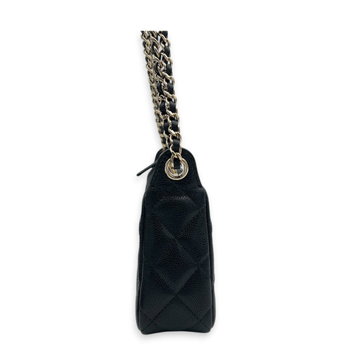 25A Chain Clutch Shoulder Bag Black in Caviar Leather, Gold hardware