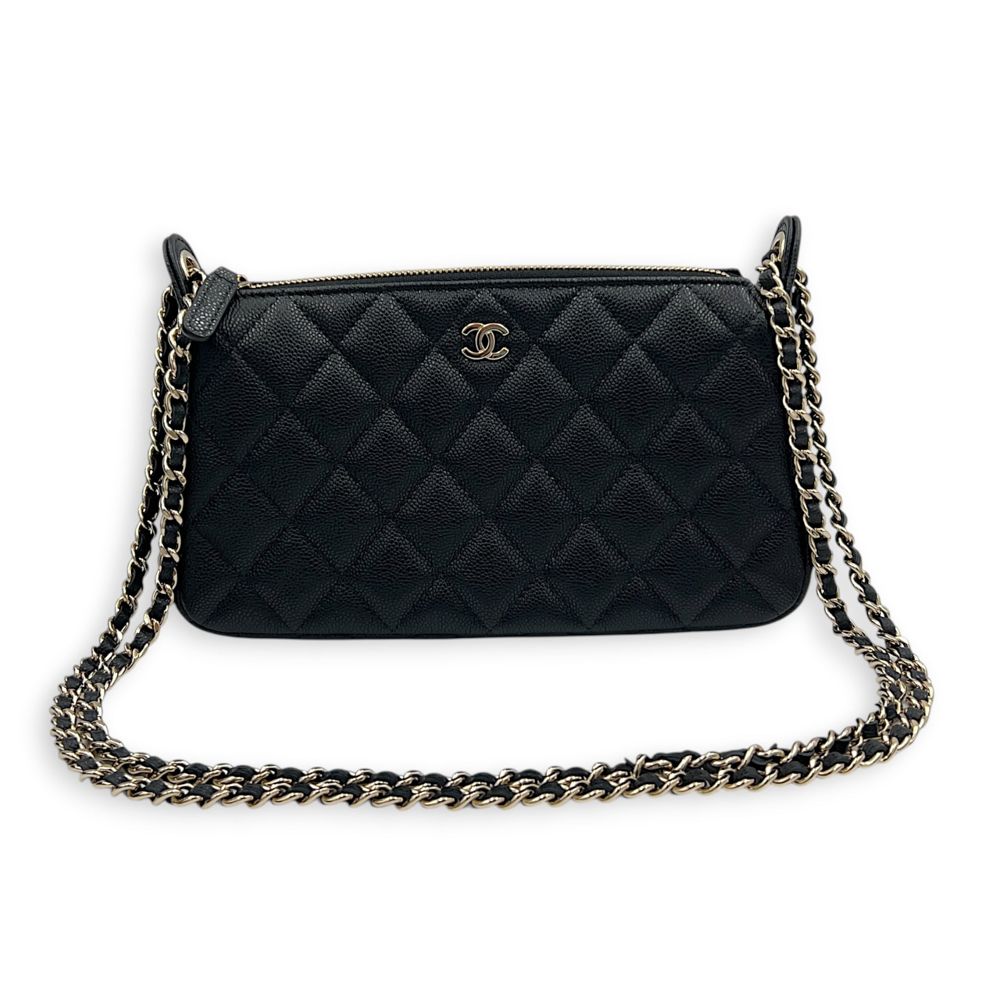 25A Chain Clutch Shoulder Bag Black in Caviar Leather, Gold hardware
