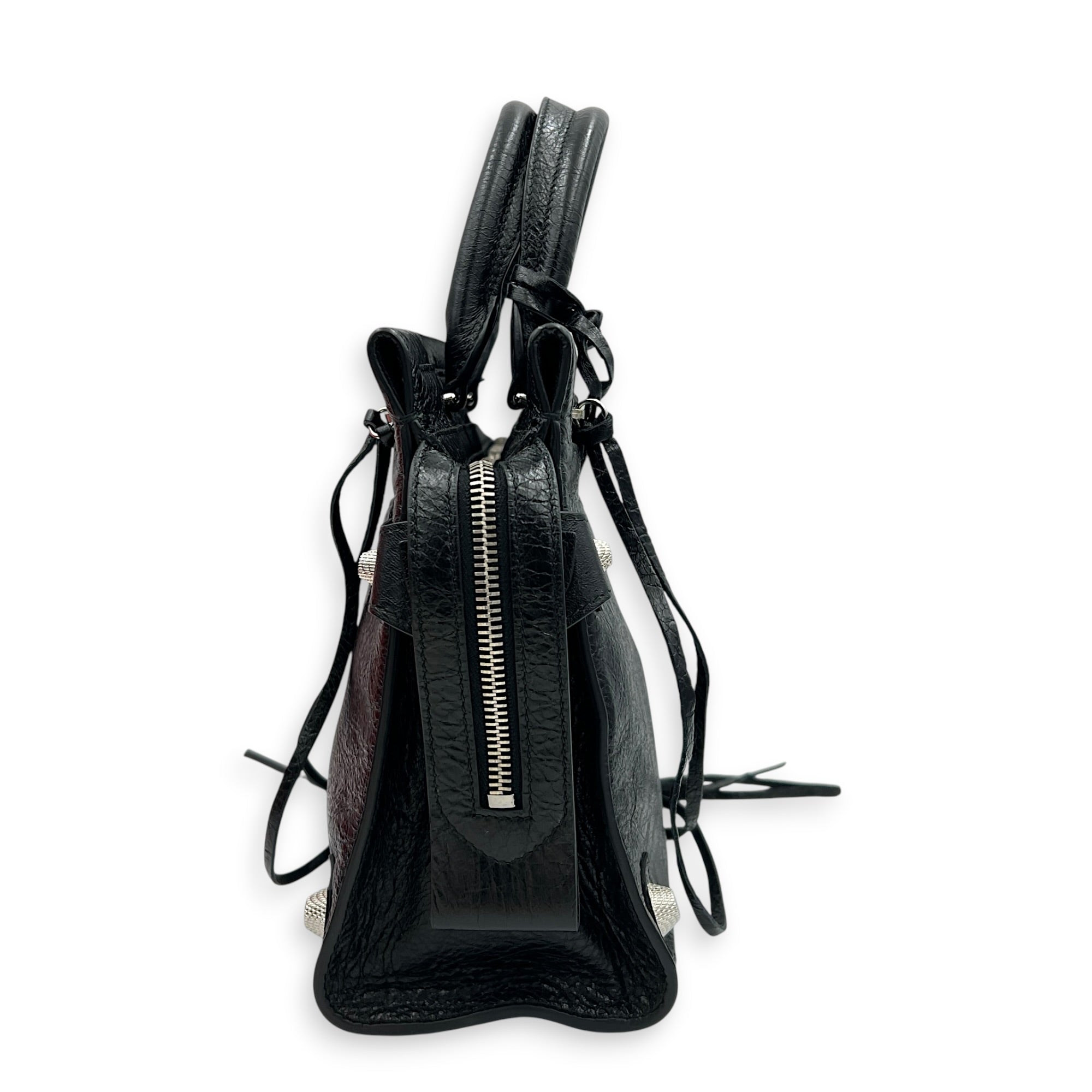City Top Handle Bag Small Noir in Distressed Leather, Silver hardware