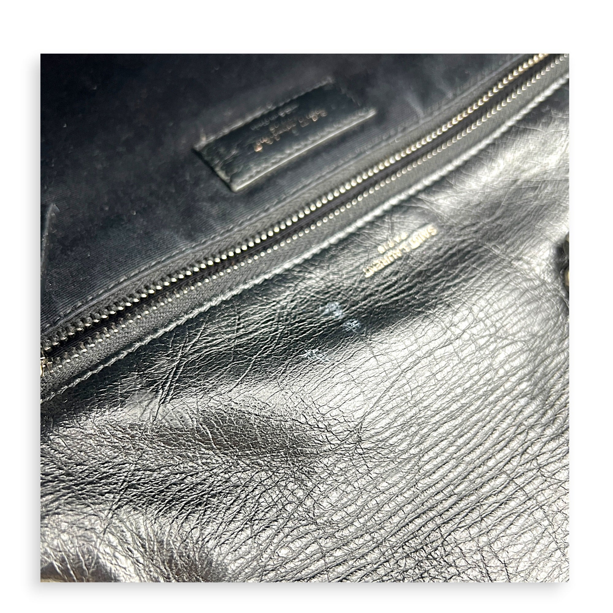 Niki Shoulder Bag Medium Black in Distressed Leather, Gunmetal hardware