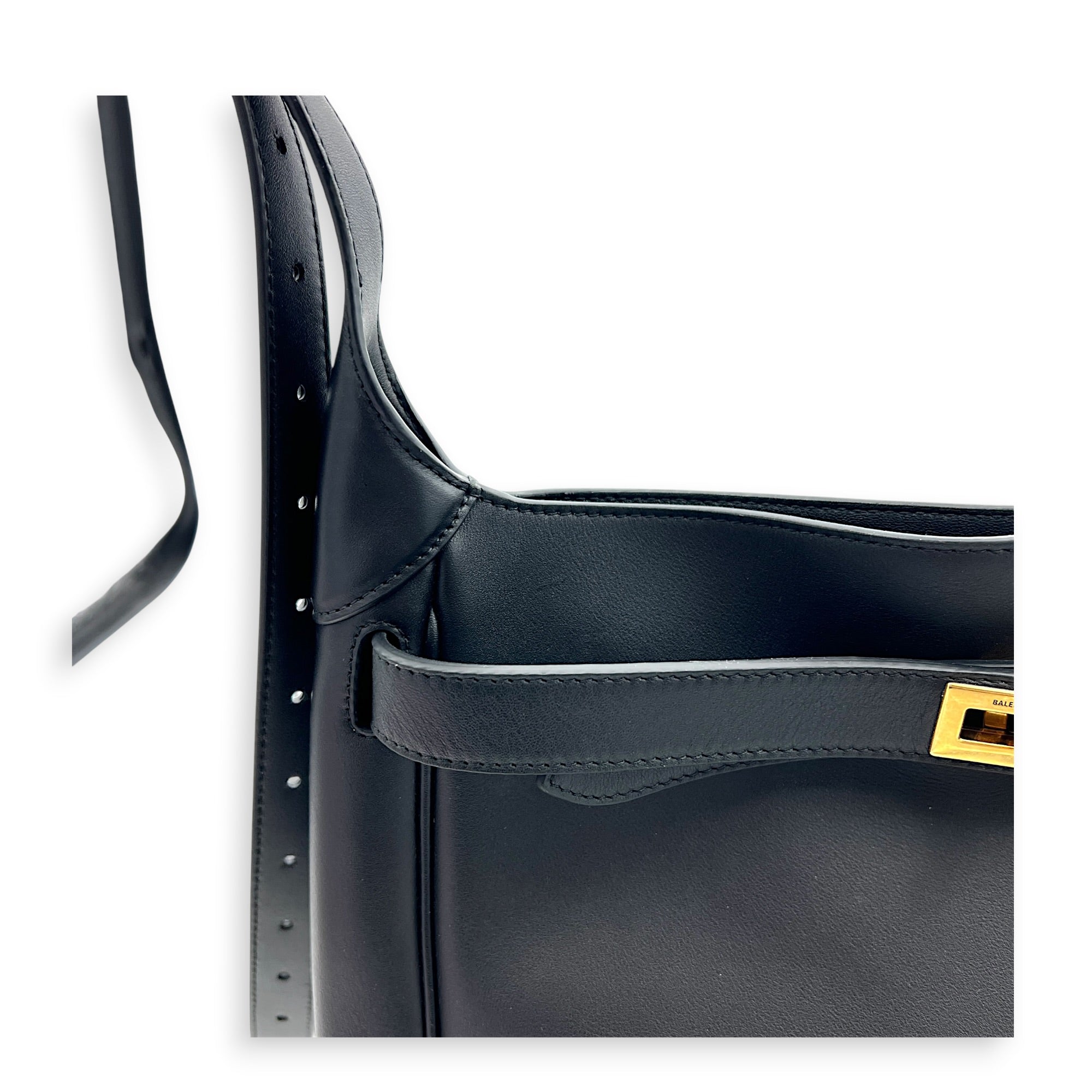Bel Air Shoulder Bag Small Black in Calfskin, Gold hardware