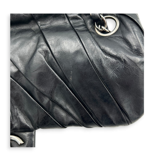 Twisted Flap Black Shoulder Bag in Calfskin, Silver hardware
