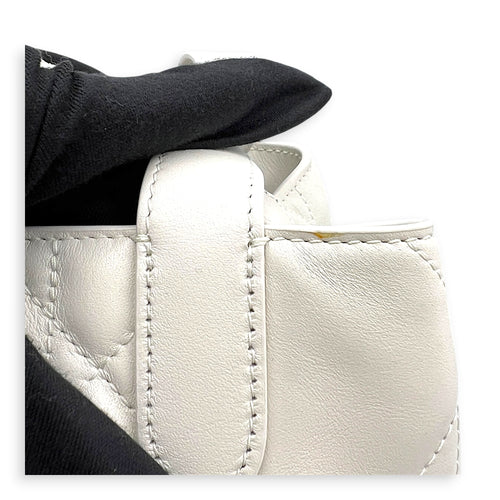 Toujours Tote Bag Vertical  White in Calfskin, Gold hardware