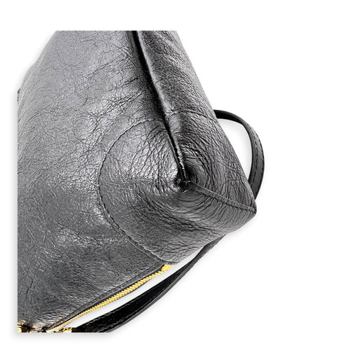 City Shoulder Bag Noir in Distressed Leather, Gold hardware
