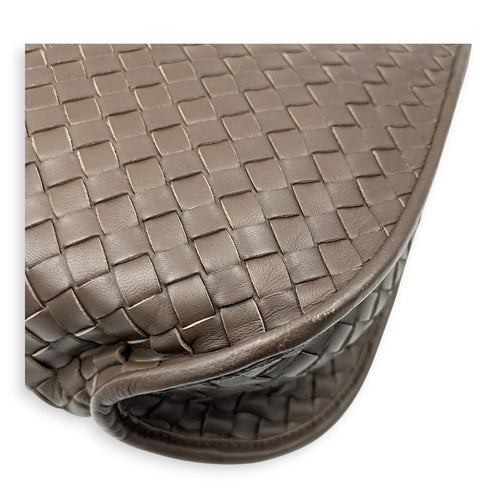 Intrecciato Shoulder Bag Brown in Intrecciato Leather, Gold hardware