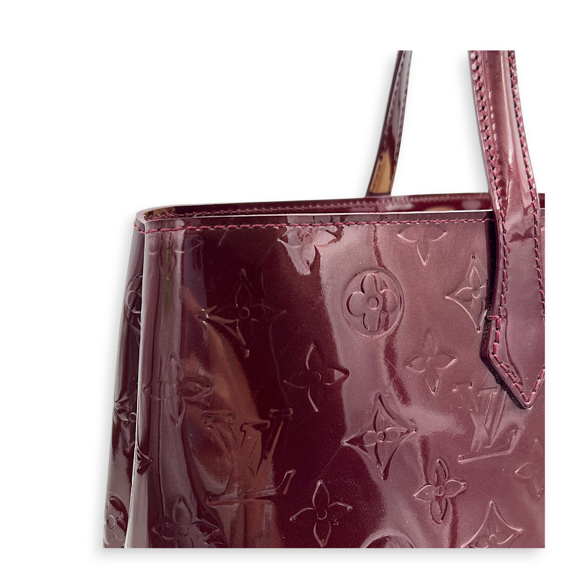 Wilshire Tote Bag Amarante in Monogram Vernis Leather, Gold hardware