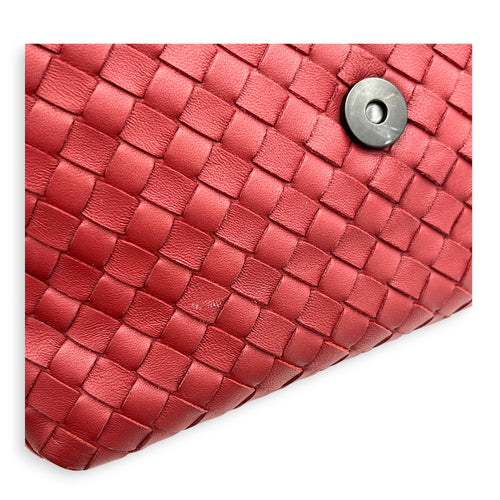 Intrecciato Shoulder Bag Red in Intrecciato Leather, Gold hardware