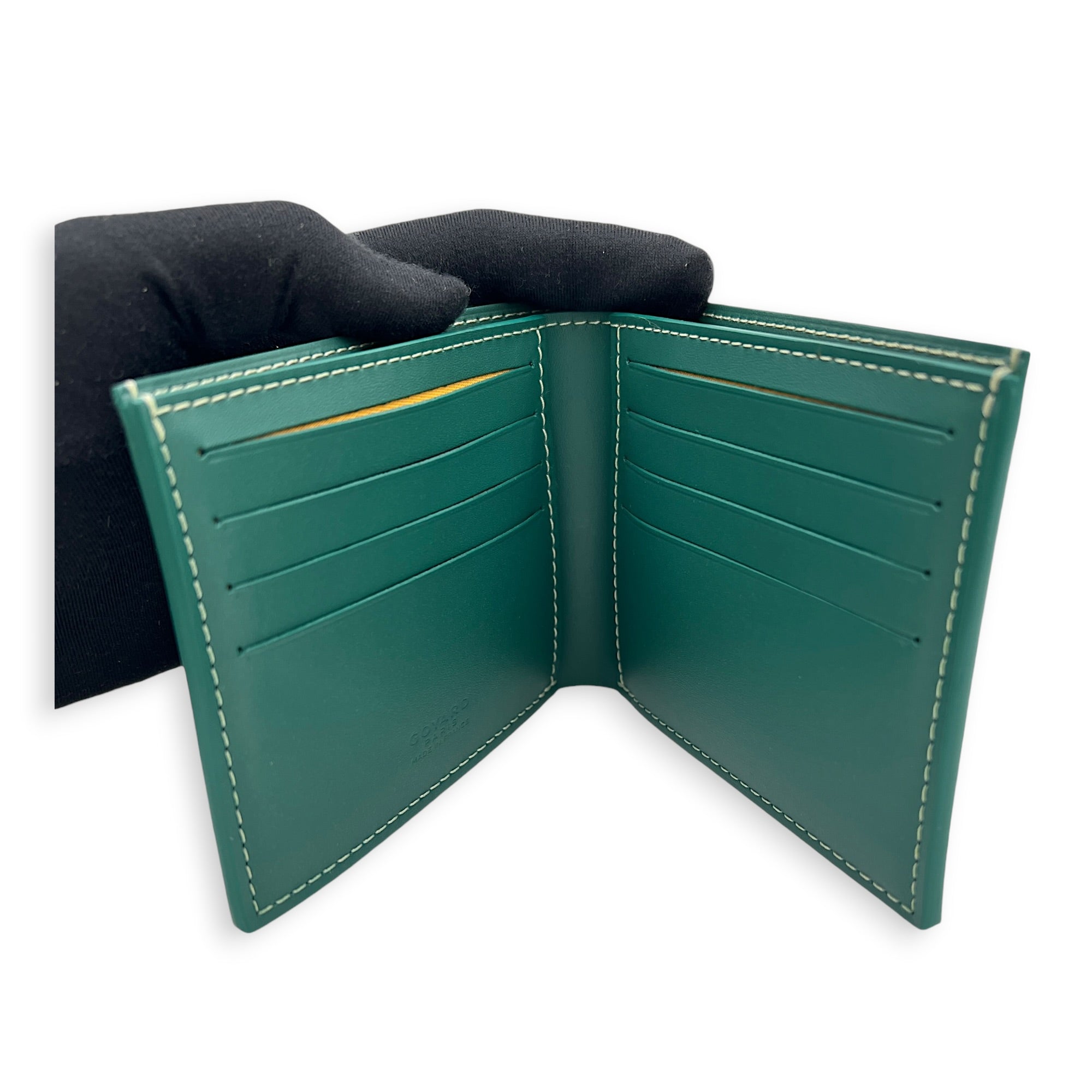 Victorie Green Wallet in Coated Canvas