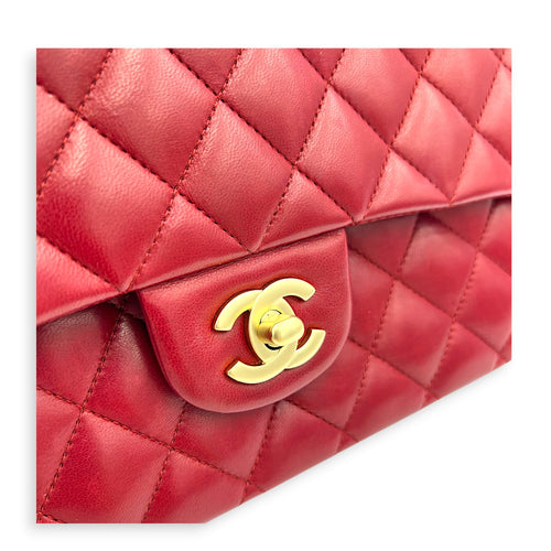 Classic Double Flap Charm Medium Red Shoulder Bag in Lambskin, Gold hardware