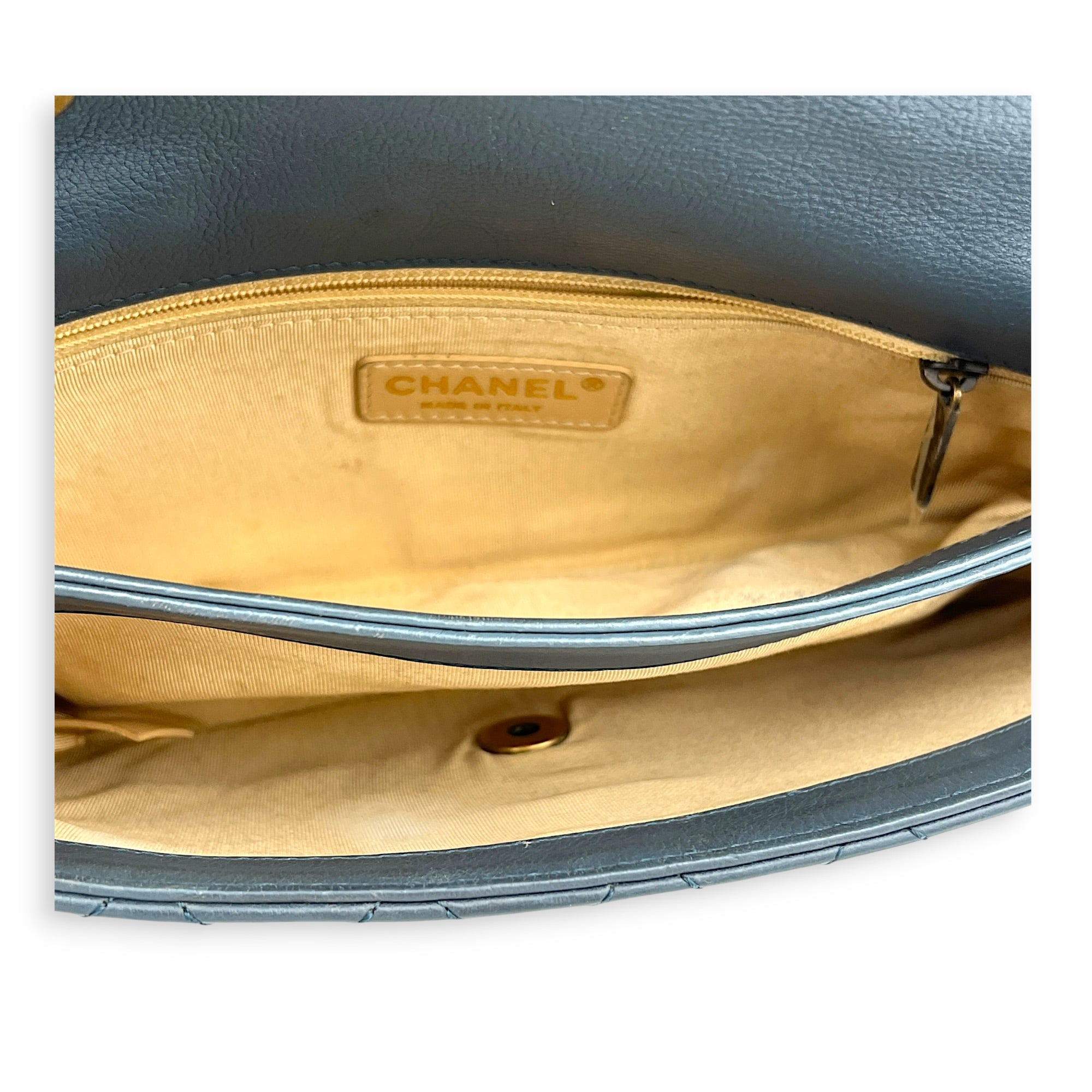 CC Crown Flap Blue Shoulder Bag in Calfskin, Gold hardware