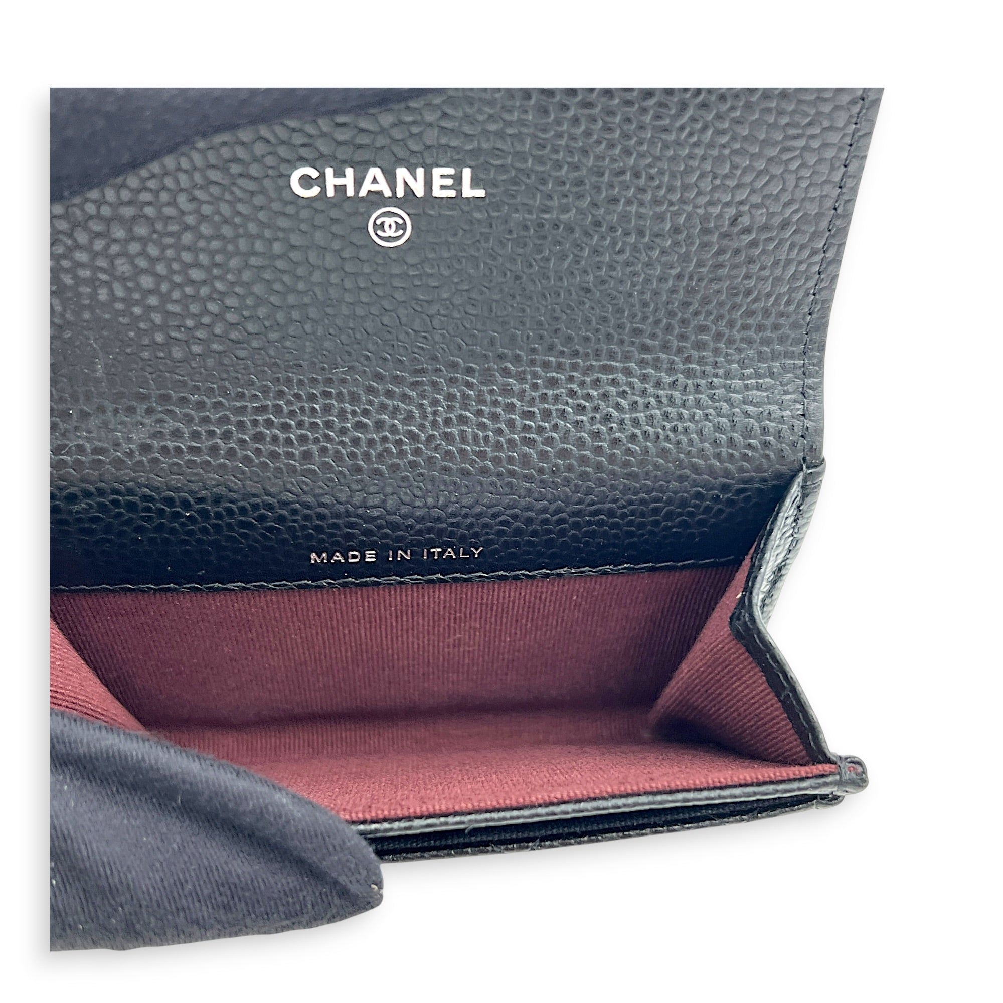CC Black Card Wallet in Caviar Leather, Silver hardware