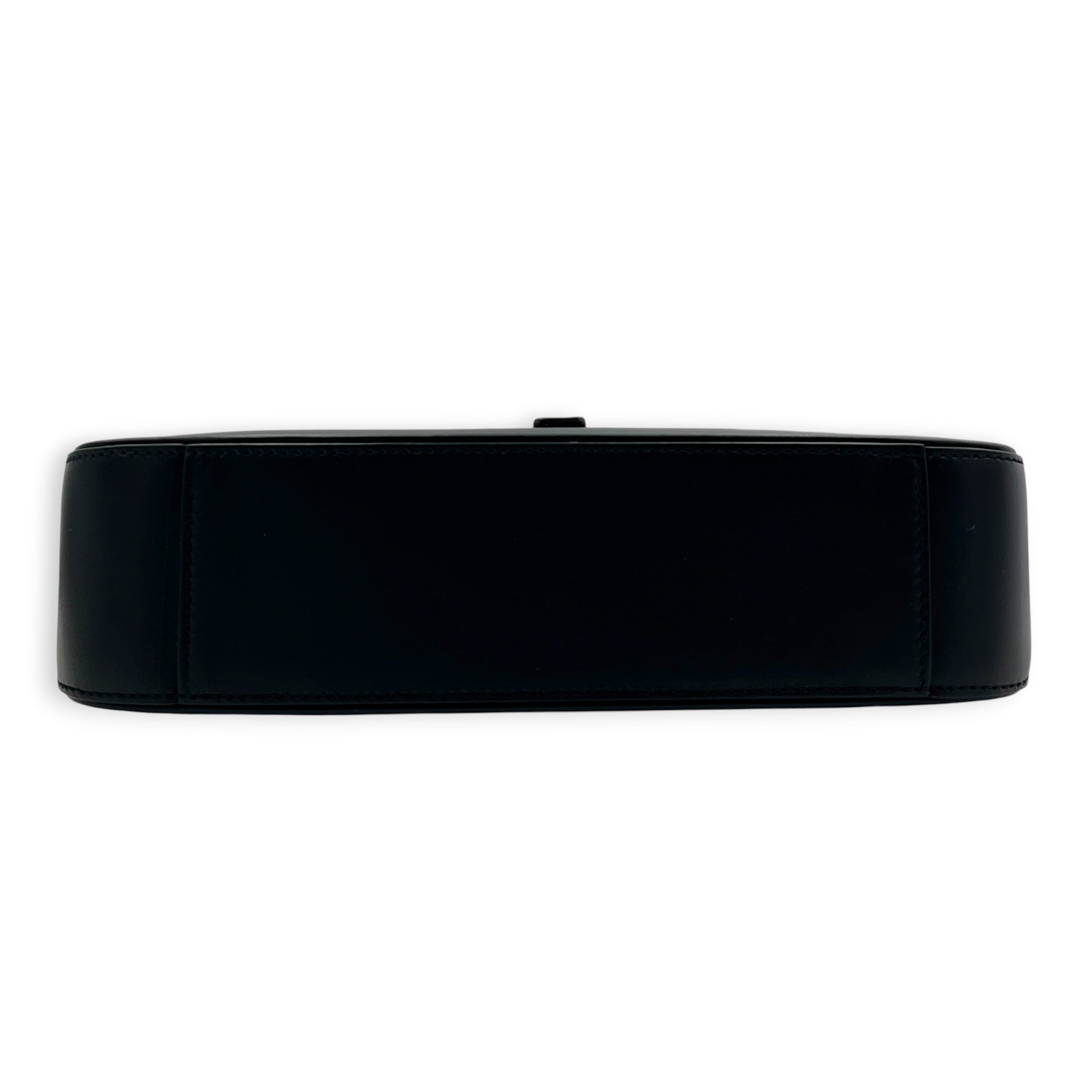 Le 5 A 7 Black Shoulder Bag in Calfskin, Gold hardware