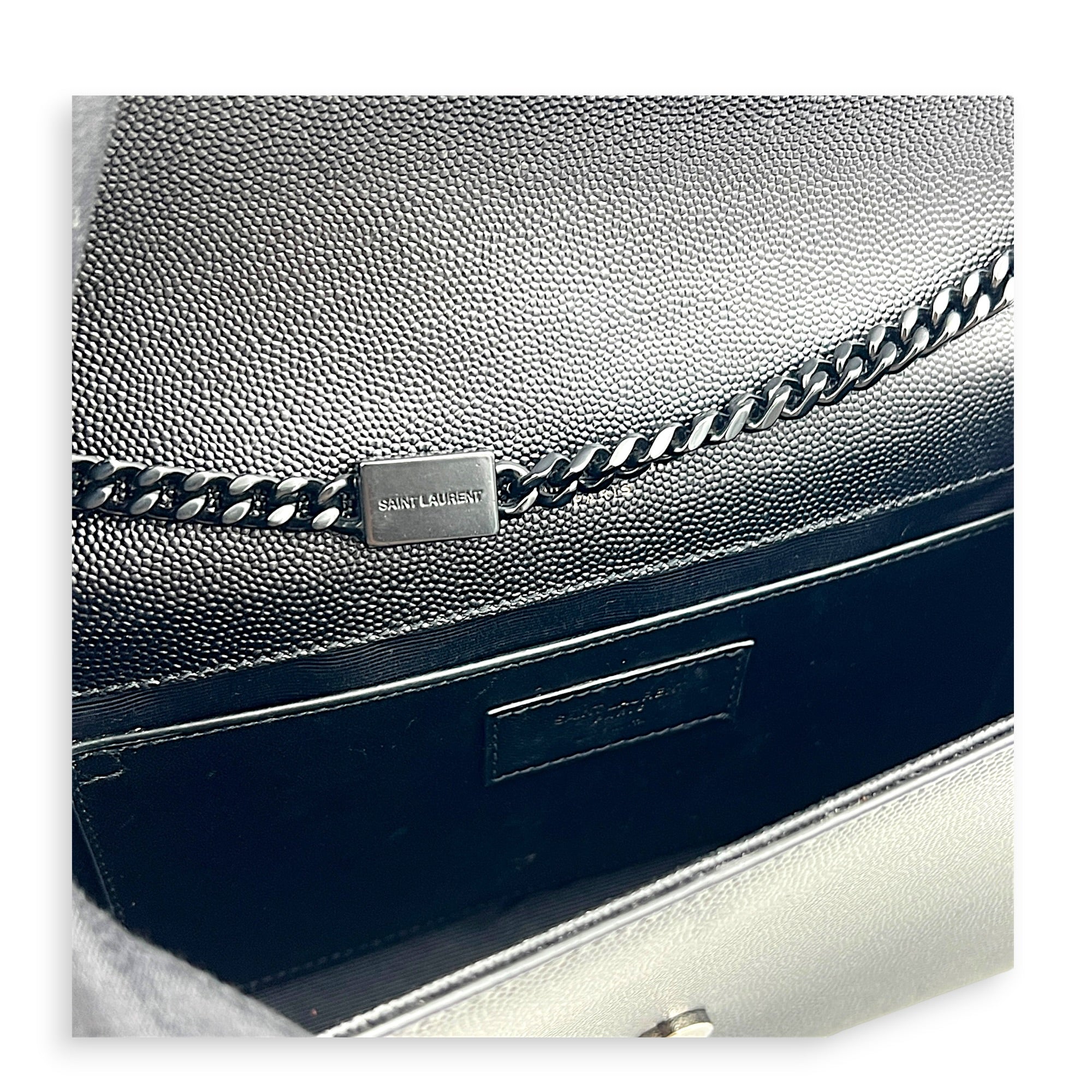 Kate Black Wallet On Chain in Calfskin, Monochrome hardware