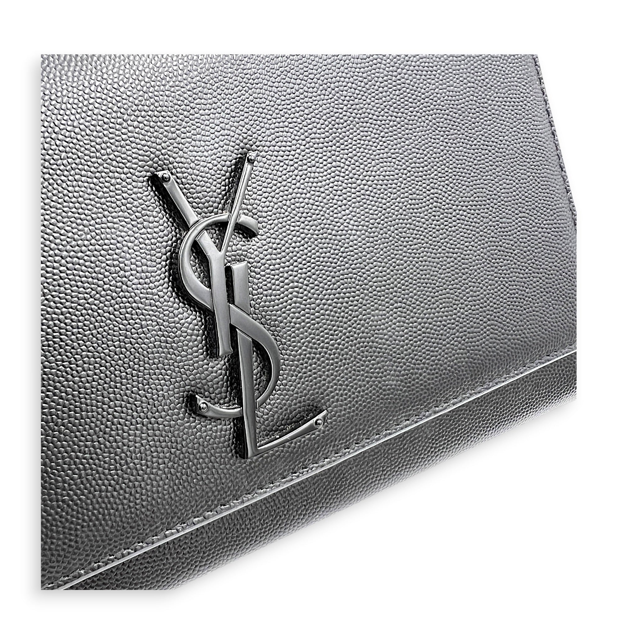 Kate Black Wallet On Chain in Calfskin, Monochrome hardware