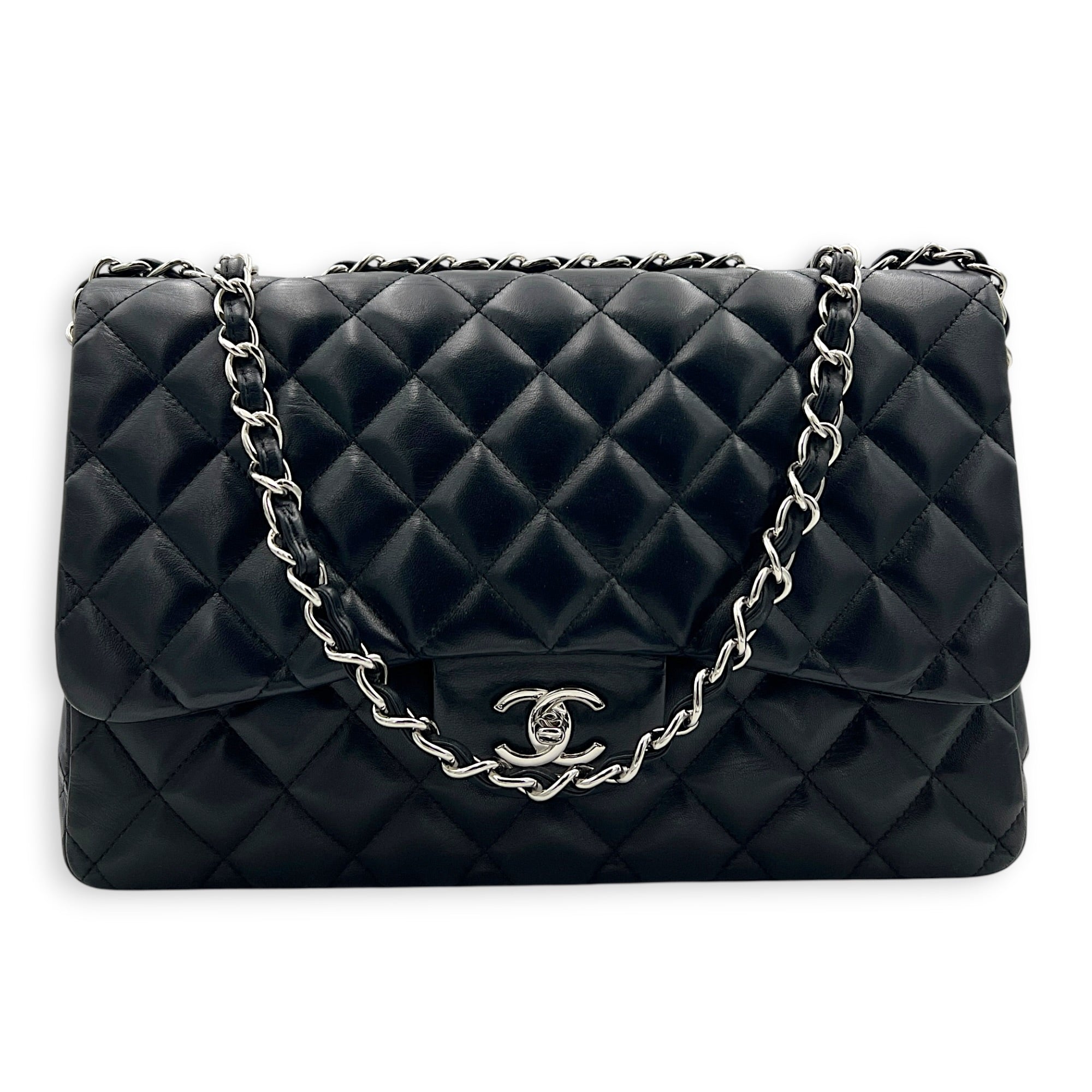 Classic Single Flap Jumbo Black Shoulder Bag in Lambskin, Silver hardware